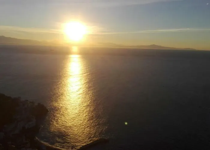 The Guardian Of Amalfi